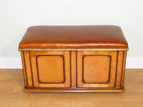A 19TH CENTURY BIRCH OTTOMAN BLANKET BOX - ADDITIONAL PHOTO 14