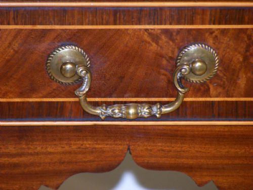 A 19TH CENTURY MAHOGANY AND INLAID LOWBOY - ADDITIONAL PHOTO 6