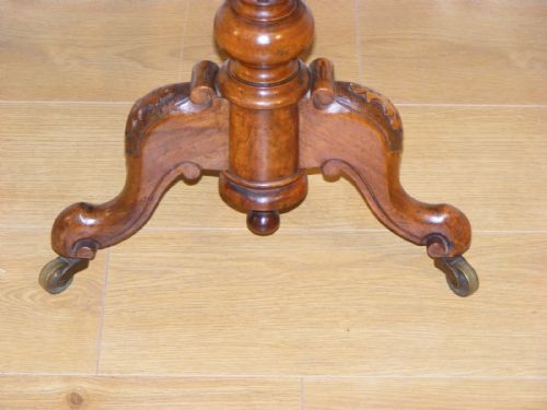 A VICTORIAN BURR WALNUT SUTHERLAND TABLE - ADDITIONAL PHOTO 6