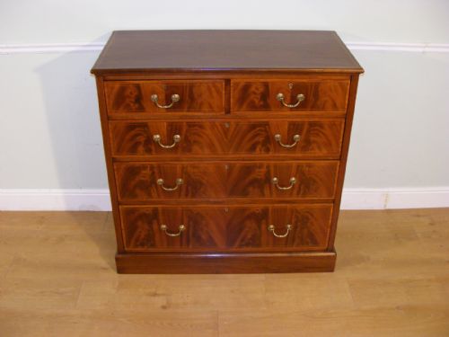 AN EDWARDIAN MAHOGANY AND INLAID CHEST OF DRAWERS - ADDITIONAL PHOTO 2