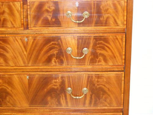AN EDWARDIAN MAHOGANY AND INLAID CHEST OF DRAWERS - ADDITIONAL PHOTO 13