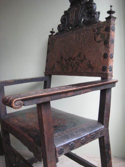 PAIR THRONE CHAIRS - ADDITIONAL PHOTO 8