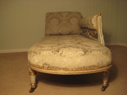 PAINTED AND PARCELGILT CHAISE LONGUE - ADDITIONAL PHOTO 7