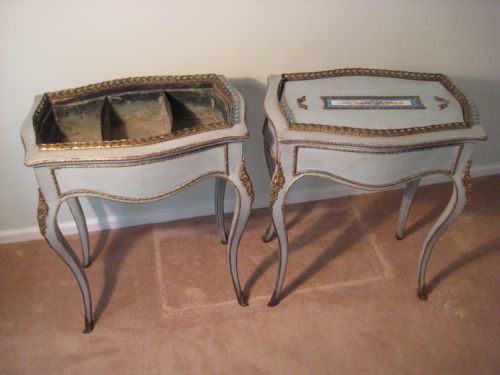 PAIR LOUIS XV STYLE JARDINIERE TABLES - ADDITIONAL PHOTO 2