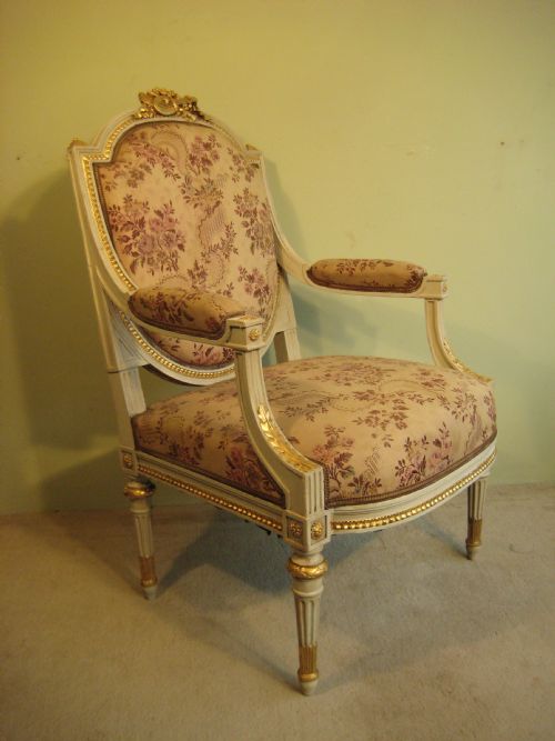 FRENCH PAINTED LOUIS XVI STYLE FAUTEUIL - ADDITIONAL PHOTO 1