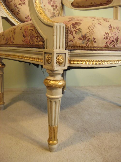 FRENCH PAINTED LOUIS XVI STYLE FAUTEUIL - ADDITIONAL PHOTO 4