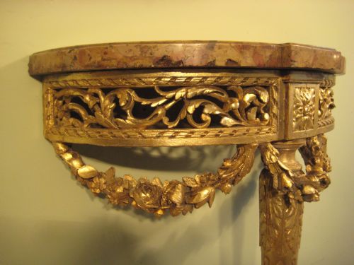 GILT CONSOLE TABLE - ADDITIONAL PHOTO 4