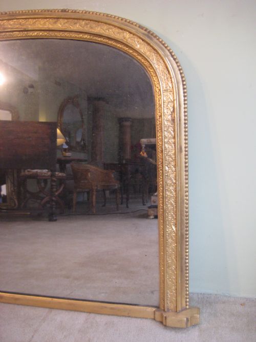 GILT ARCH TOP OVERMANTEL - ADDITIONAL PHOTO 1
