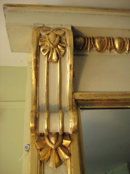 PAINTED AND PARCELGILT OVERMANTLE - ADDITIONAL PHOTO 4
