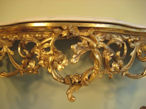 19TH CENTURY GILT CONSOLE TABLE - ADDITIONAL PHOTO 5