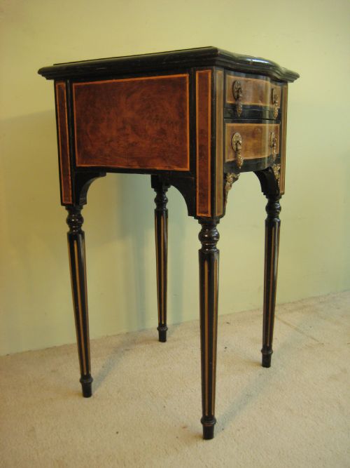 PAIR BURR WALNUT AND EBONISED BEDSIDE CABINETS - ADDITIONAL PHOTO 2