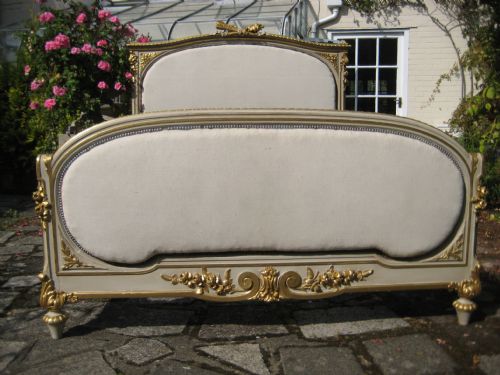 FRENCH PAINTED AND PARCELGILT BED - ADDITIONAL PHOTO 1