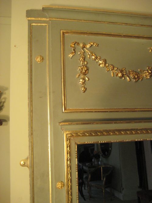 PAINTED AND PARCELGILT LOUIS XVI STYLE TRUMEAU - ADDITIONAL PHOTO 3
