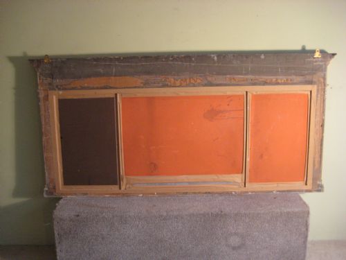 ENGLISH GILT TRIPLEPLATE OVERMANTLE - ADDITIONAL PHOTO 5