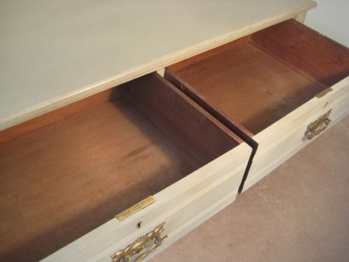 EDWARDIAN PAINTED CHEST OF DRAWERS - ADDITIONAL PHOTO 6