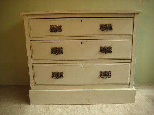painted chest of drwawers - CATEGORY: ANTIQUE CHEST OF DRAWERS - DATED 1910
