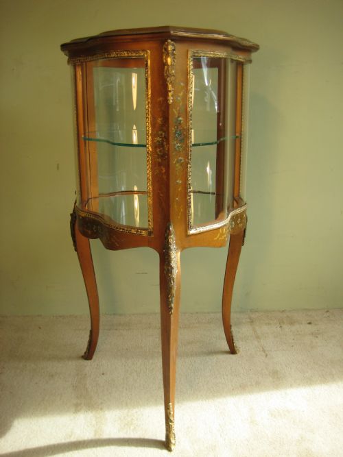 FRENCH LACQUER VITRINE WITH SHAPED GLASS - ADDITIONAL PHOTO 11