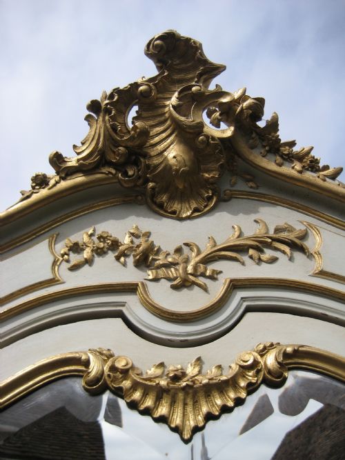 FRENCH LOUIS XV STYLE ARMOIRE - ADDITIONAL PHOTO 6