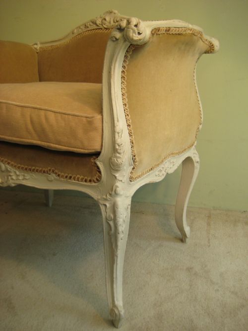FRENCH LOUIS XV STYLE WINDOW SEAT - ADDITIONAL PHOTO 5
