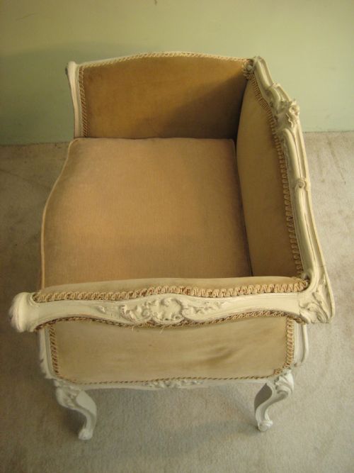 FRENCH LOUIS XV STYLE WINDOW SEAT - ADDITIONAL PHOTO 6