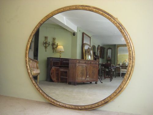 19TH CENTURY VERY LARGE OVAL GILT MIRROR - ADDITIONAL PHOTO 1