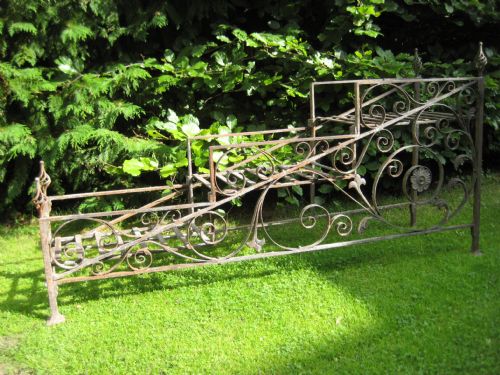 PAIR VICTORIAN WROUGHT IRON JARDINIERES - ADDITIONAL PHOTO 3