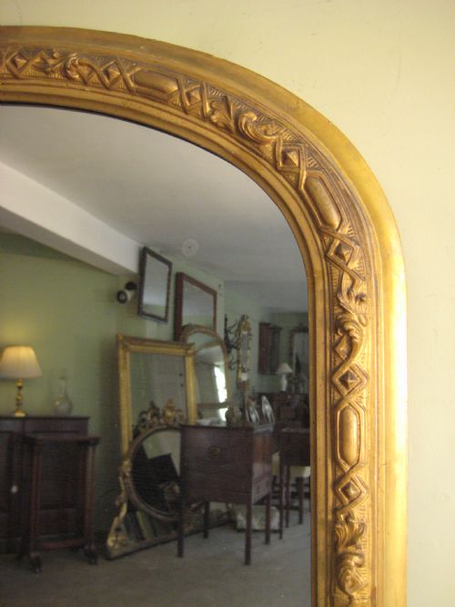 GILT ARCH TOP OVERMANTLE - ADDITIONAL PHOTO 2