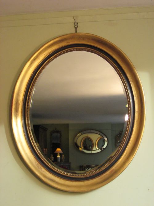 PAIR OF LARGE OVAL GILT MIRRORS - ADDITIONAL PHOTO 2