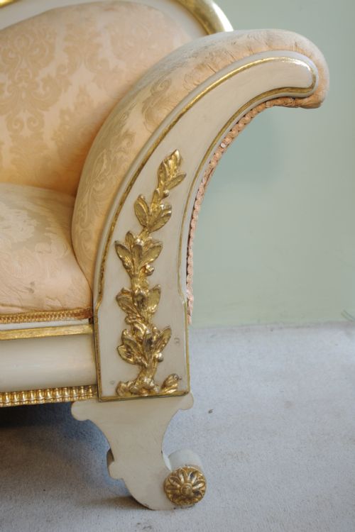 PAINTED AND PARCELGILT SOFACHAISE LONGUE - ADDITIONAL PHOTO 6