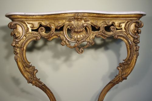 19TH CENTURY LOUIS XV STYLE GILT CONSOLE TABLE - ADDITIONAL PHOTO 3