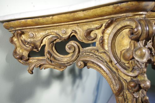 19TH CENTURY LOUIS XV STYLE GILT CONSOLE TABLE - ADDITIONAL PHOTO 11