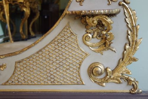 ENGLISH VICTORIAN PAINTED AND PARCELGILT LARGE OVERMANTLE MIRROR - ADDITIONAL PHOTO 7