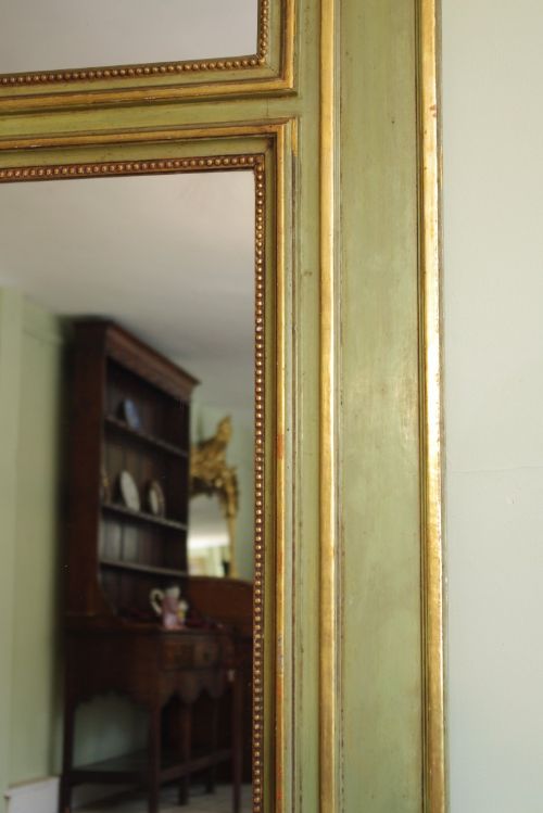 LARGE FRENCH PAINTED AND PARCELGILT OVERMANTLE - ADDITIONAL PHOTO 4