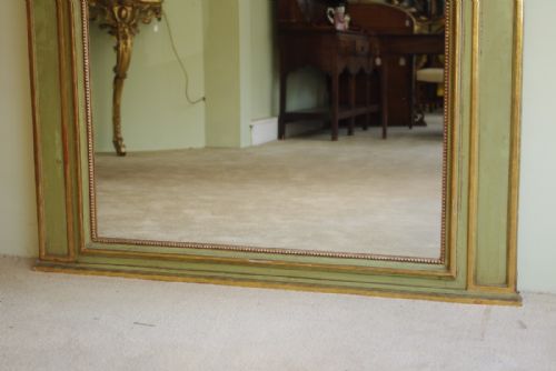 LARGE FRENCH PAINTED AND PARCELGILT OVERMANTLE - ADDITIONAL PHOTO 5