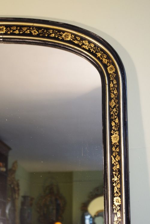 LARGE VICTORIAN EBONISED AND PARCELGILT ARCH TOP OVERMANTLE - ADDITIONAL PHOTO 3