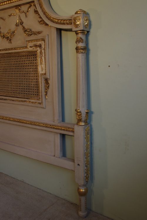 FRENCH PAINTED AND PARCELGILT HEADBOARDBED - ADDITIONAL PHOTO 5