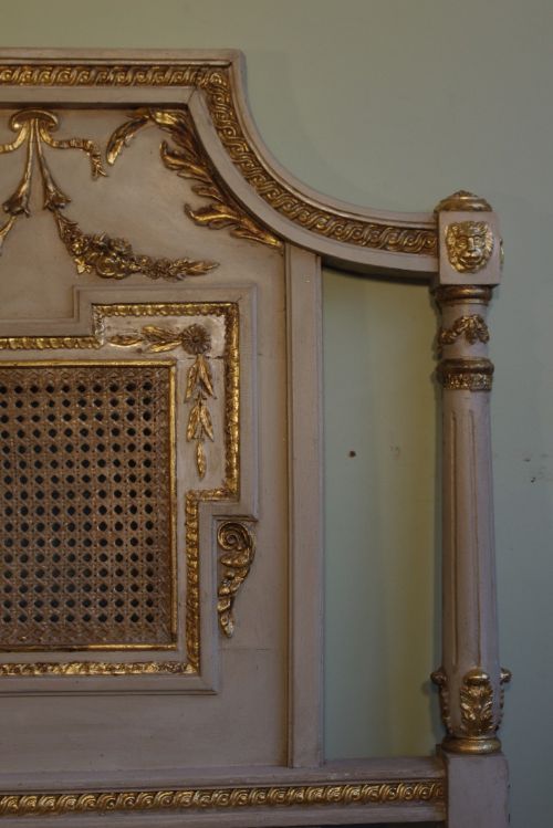 FRENCH PAINTED AND PARCELGILT HEADBOARDBED - ADDITIONAL PHOTO 6