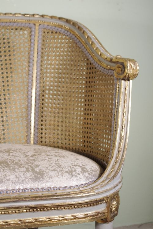 FRENCH LOUIS XVI STYLE GILT TWO SEATER CANE SOFA - ADDITIONAL PHOTO 4
