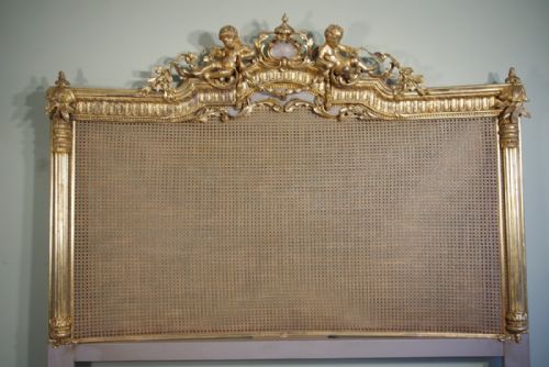 PAINTED AND PARCELGILT HEADBOARDBED - ADDITIONAL PHOTO 1