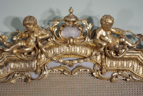 PAINTED AND PARCELGILT HEADBOARDBED - ADDITIONAL PHOTO 3