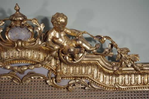 PAINTED AND PARCELGILT HEADBOARDBED - ADDITIONAL PHOTO 4