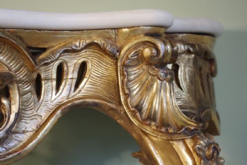 19TH CENTURY FRENCH GILT CONSOLE TABLE - ADDITIONAL PHOTO 8