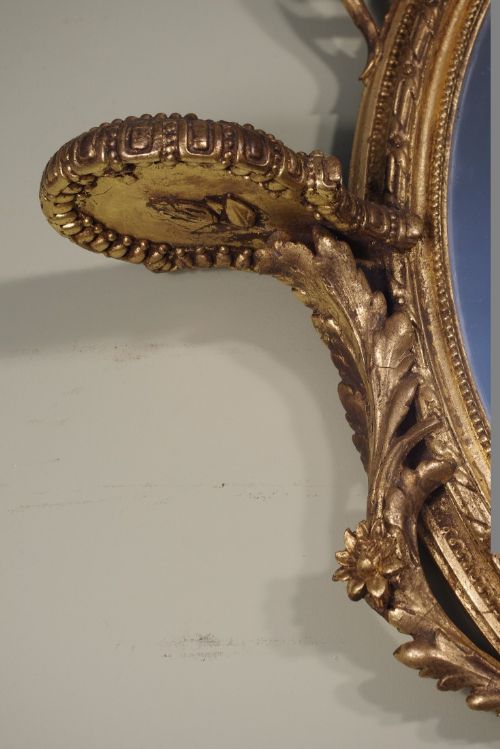 19TH CENTURY ENGLISH GILT OVAL WALL MIRROR WITH BRACKETS - ADDITIONAL PHOTO 8