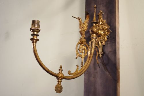 SET OF FOUR GILT METAL WALL LIGHTS - ADDITIONAL PHOTO 5