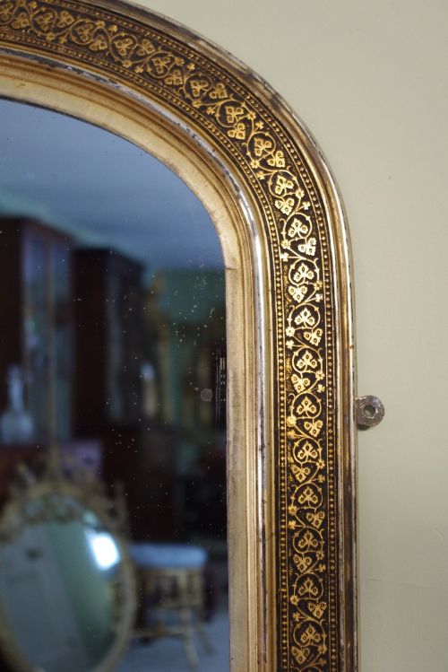 LARGE EBONISED AND PARCELGILT ARCH TOP OVERMANTLE MIRROR - ADDITIONAL PHOTO 2