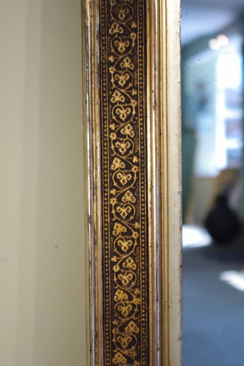 LARGE EBONISED AND PARCELGILT ARCH TOP OVERMANTLE MIRROR - ADDITIONAL PHOTO 4