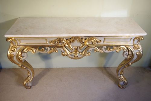 PAINTED AND PARCELGILT CONSOLE TABLE WITH MARBLE TOP - ADDITIONAL PHOTO 2