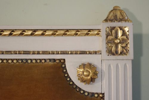 FRENCH LOUIS XVI STYLE PAINTED AND PARCELGILT 5FT DOUBLEKING SIZE BED - ADDITIONAL PHOTO 7