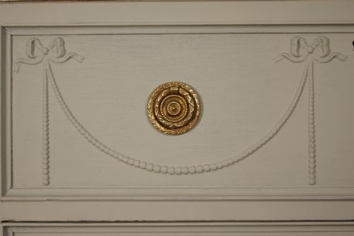 PAINTED TALL SIX DRAWER CHEST - ADDITIONAL PHOTO 5
