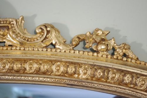 19TH CENTURY ENGLISH GILT LARGE ARCH TOP OVERMANTLE MIRROR - ADDITIONAL PHOTO 5
